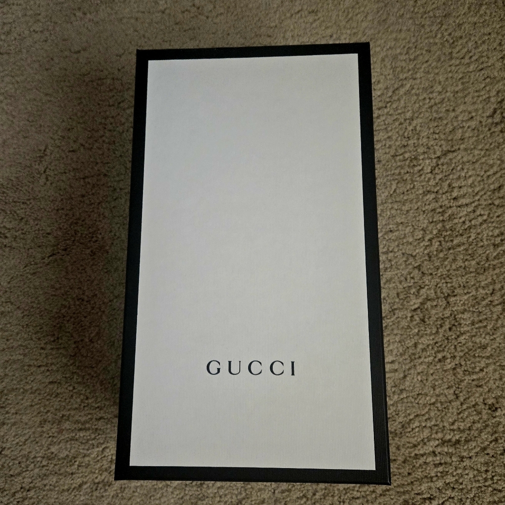 Gucci Shoe Box - Picture 2 of 2